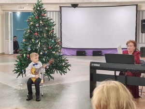 photo_5359295939421605807_y